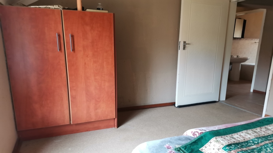 3 Bedroom Property for Sale in Baillie Park North West